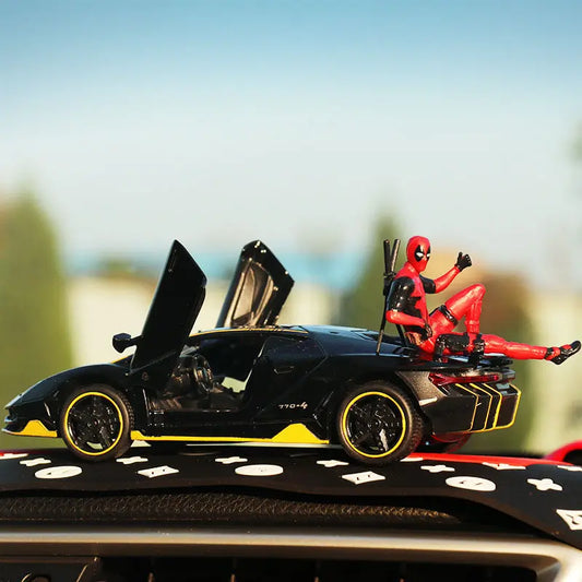 10 styles en option pour intérieur de voiture X-man Deadpool, tableau de bord automatique, rétroviseur, décoration, figurine humoristique, cadeaux d'anime amusants