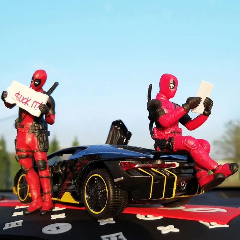 10 styles en option pour intérieur de voiture X-man Deadpool, tableau de bord automatique, rétroviseur, décoration, figurine humoristique, cadeaux d'anime amusants